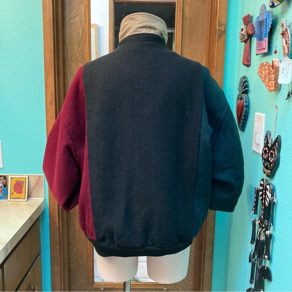 Men’s Vintage Manhattan Bomber Jacket - Picture 6 of 15